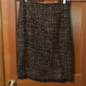Beautiful multicolored tweed skirt